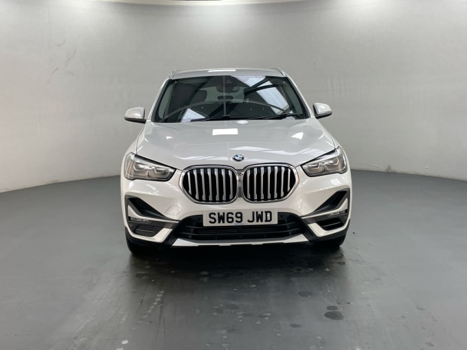 2025 BMW X1