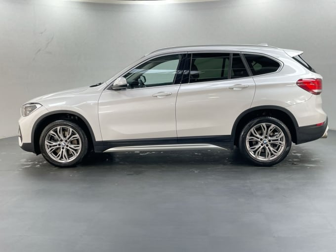 2025 BMW X1