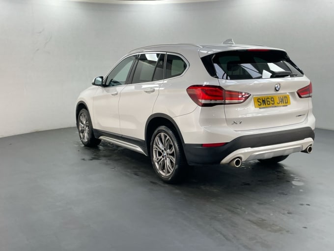 2025 BMW X1