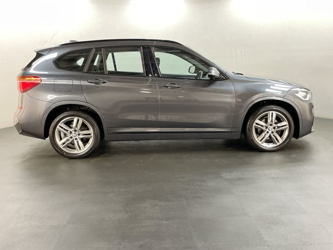 2025 BMW X1