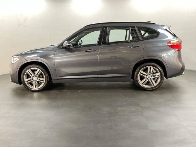 2025 BMW X1