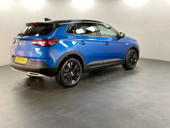 2025 Vauxhall Grandland X