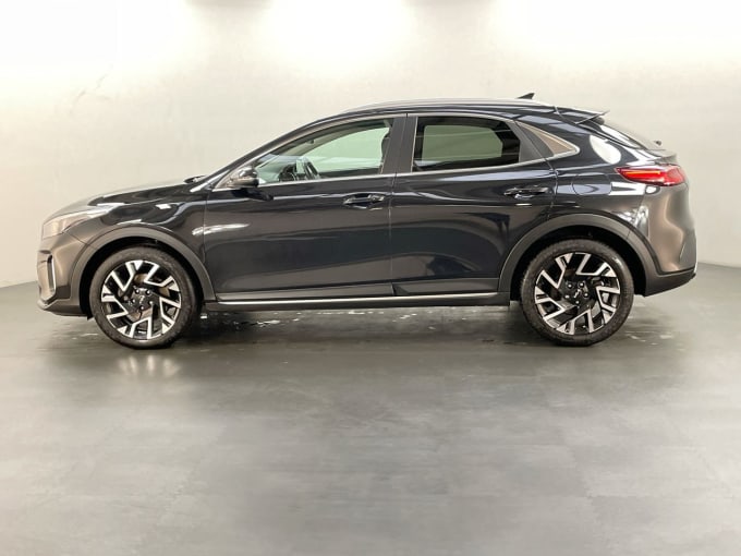 2025 Kia Xceed