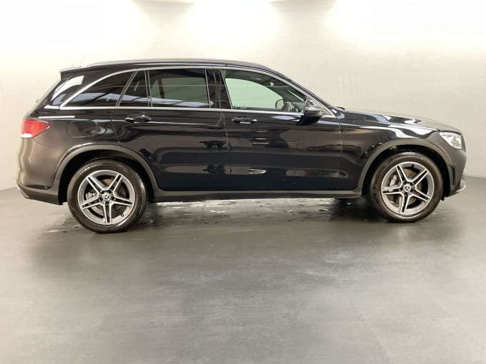 2025 Mercedes-benz Glc