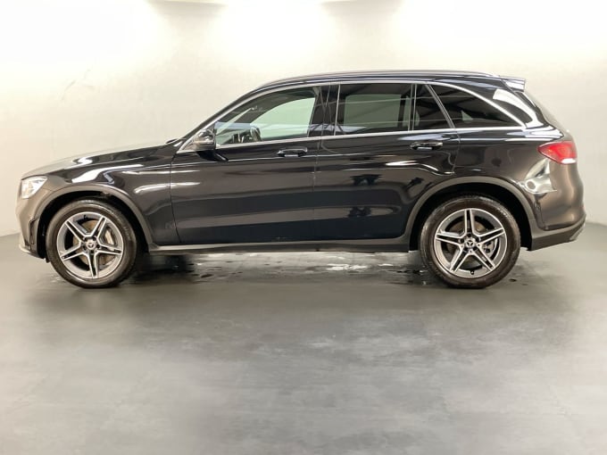 2025 Mercedes-benz Glc