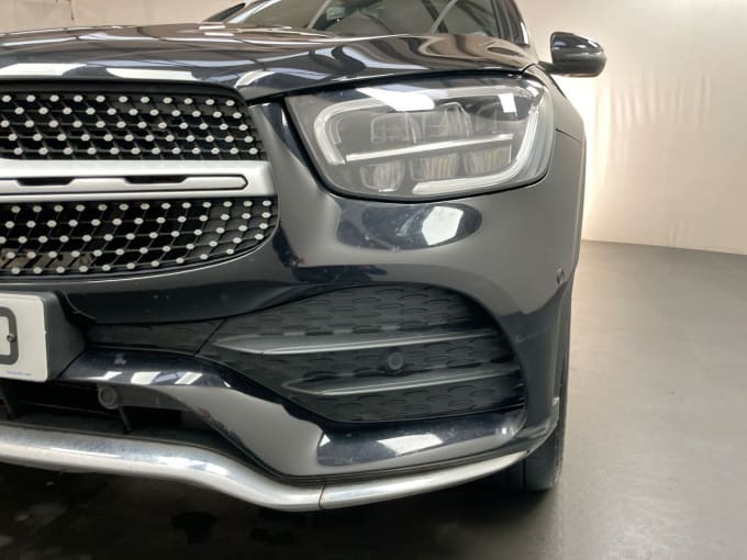 2025 Mercedes-benz Glc