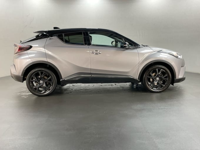 2025 Toyota C-hr