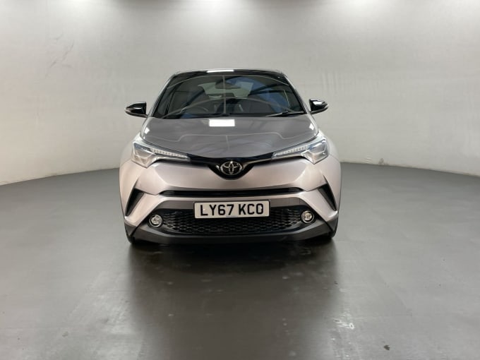 2025 Toyota C-hr