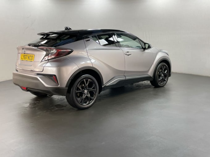 2025 Toyota C-hr