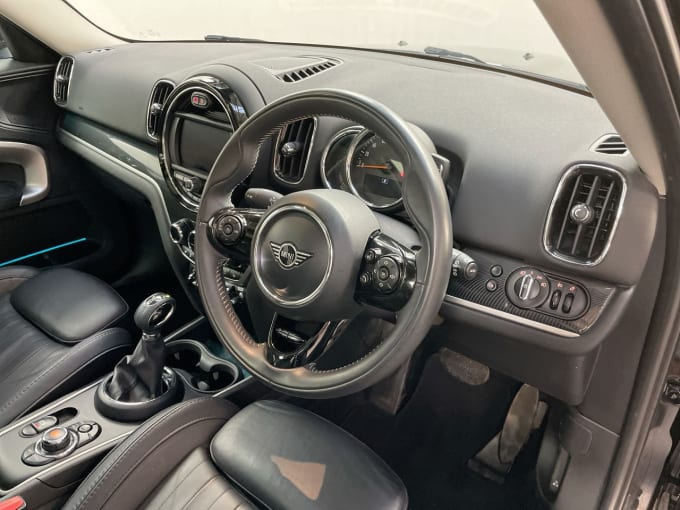 2025 Mini Countryman