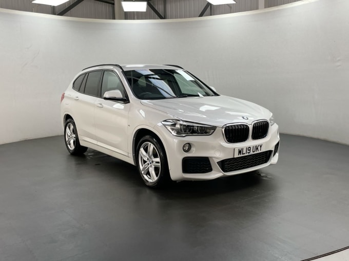 2025 BMW X1