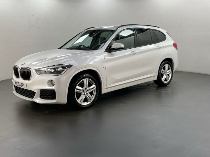 2025 BMW X1