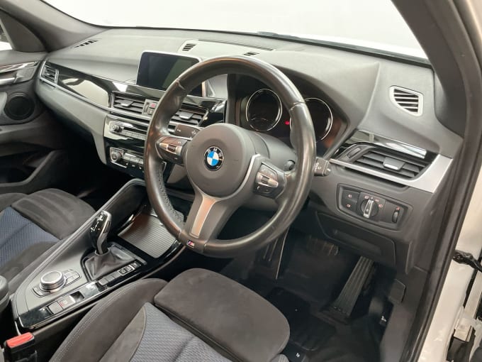 2025 BMW X1