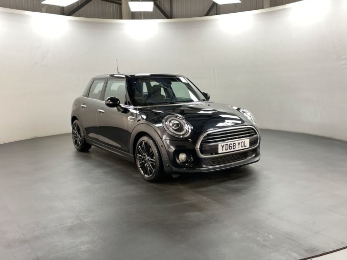 2025 Mini Hatch