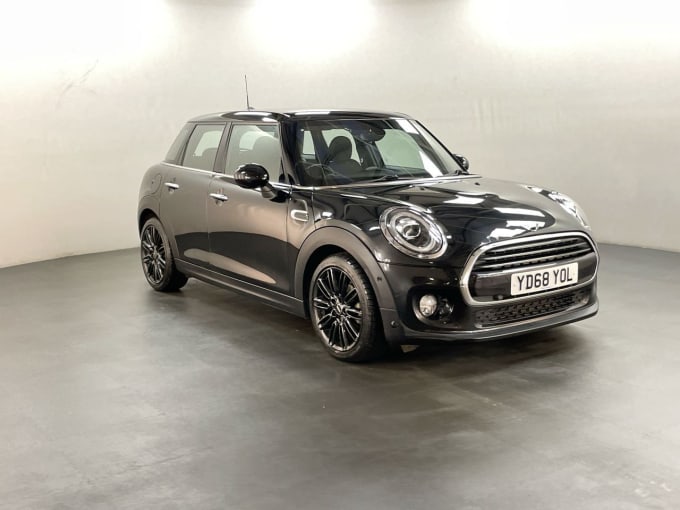 2025 Mini Hatch