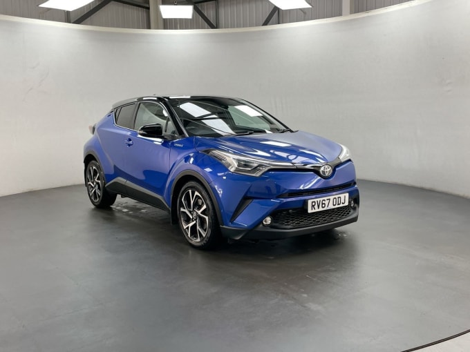 2025 Toyota C-hr