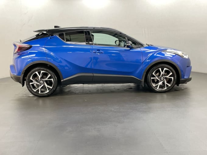 2025 Toyota C-hr