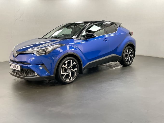 2025 Toyota C-hr