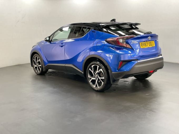 2025 Toyota C-hr