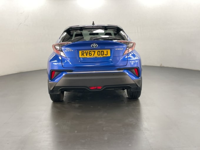 2025 Toyota C-hr