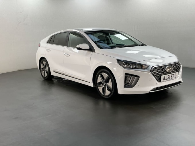 2025 Hyundai Ioniq