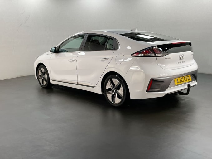 2025 Hyundai Ioniq