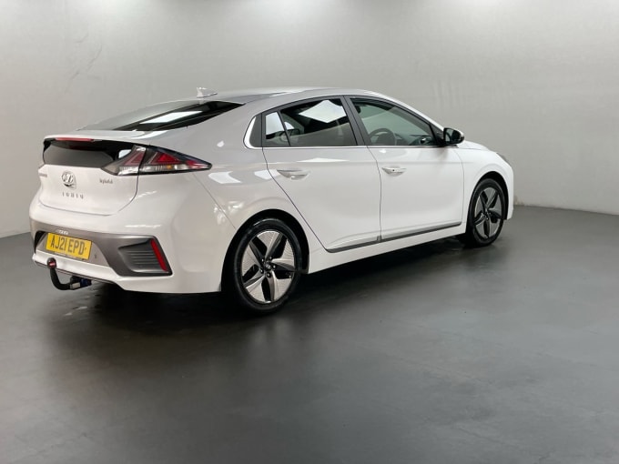 2025 Hyundai Ioniq