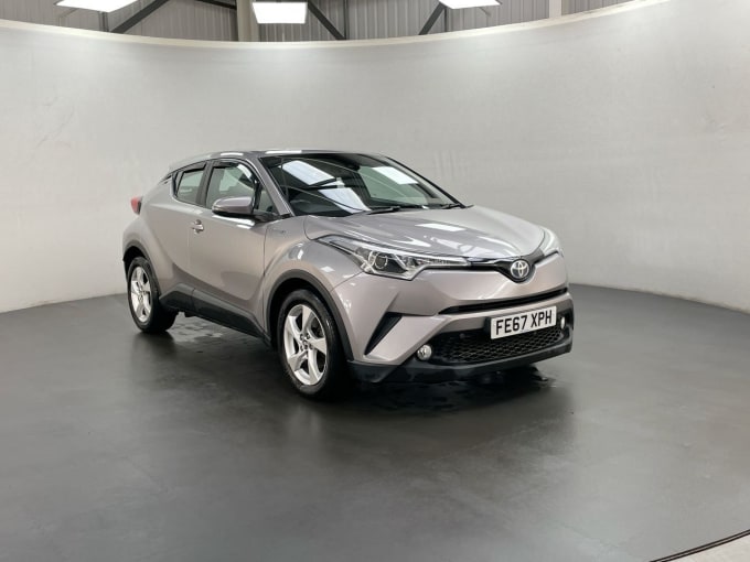 2025 Toyota C-hr