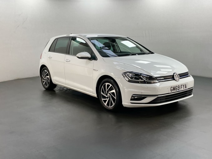 2025 Volkswagen Golf