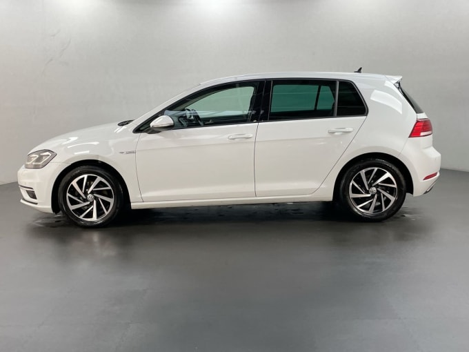 2025 Volkswagen Golf