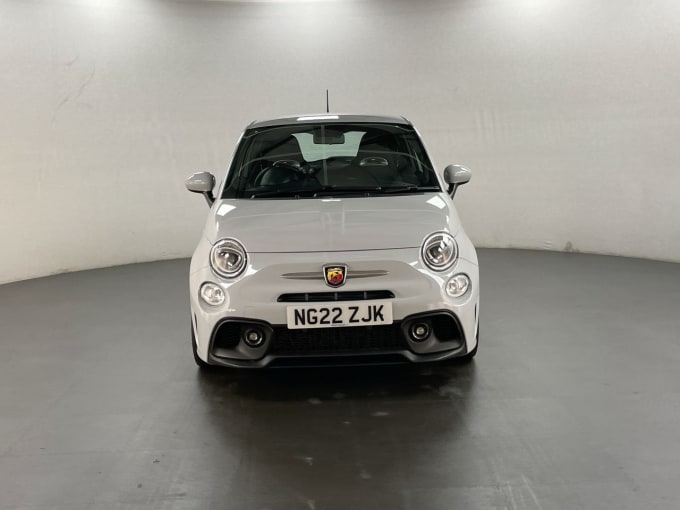 2025 Abarth 595