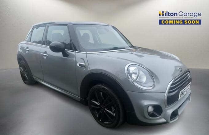 2025 Mini Hatch