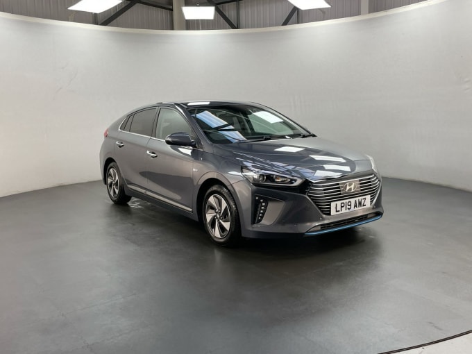 2025 Hyundai Ioniq