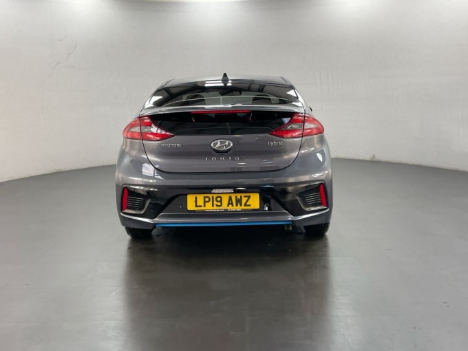 2025 Hyundai Ioniq