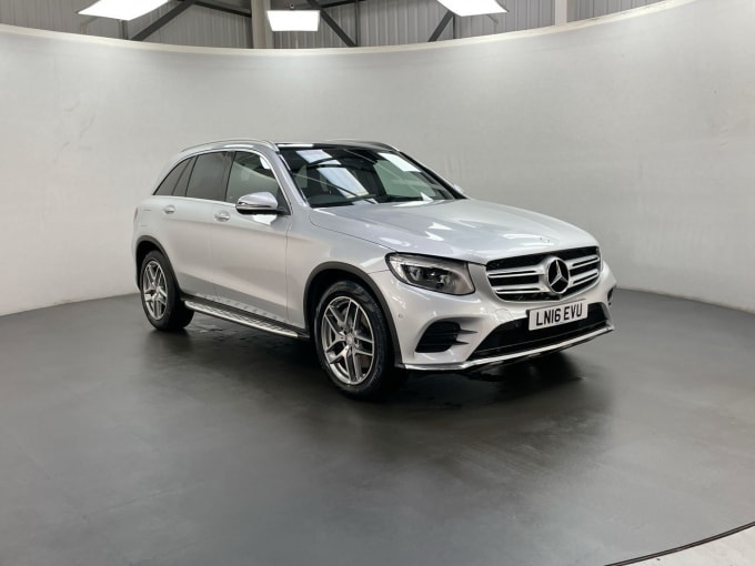 2025 Mercedes-benz Glc