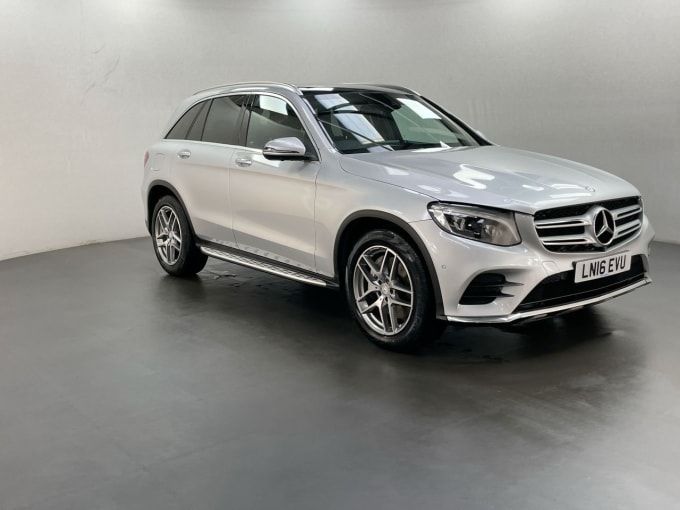 2025 Mercedes-benz Glc