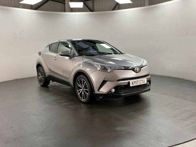 2025 Toyota C-hr