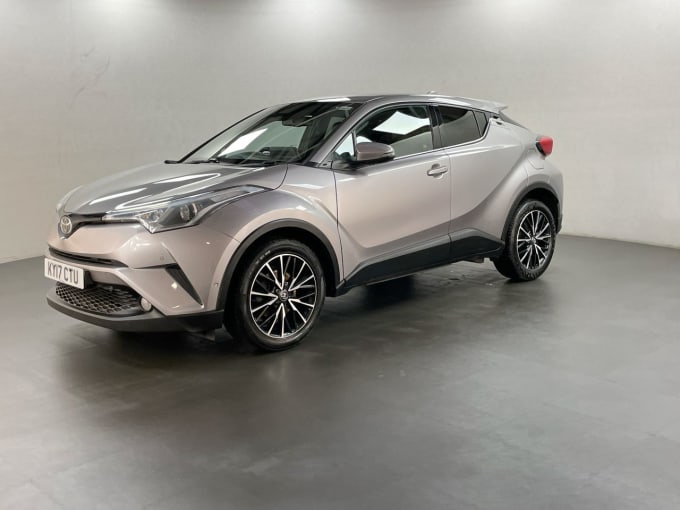 2025 Toyota C-hr