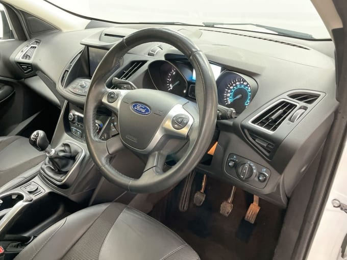 2025 Ford Kuga