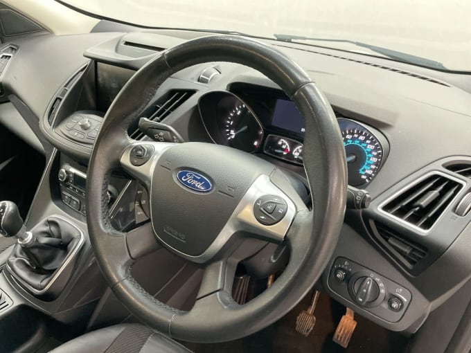 2025 Ford Kuga