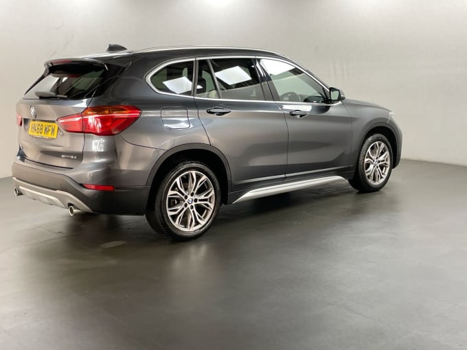 2025 BMW X1