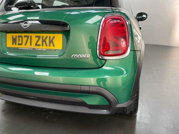 2025 Mini Hatch