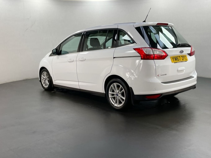 2025 Ford Grand C-max