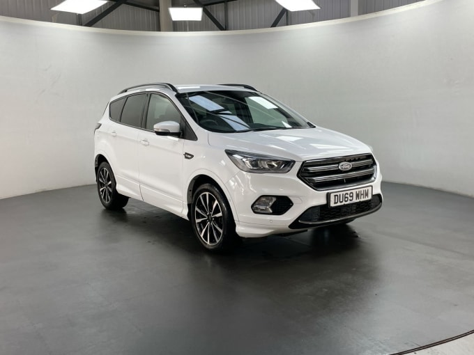 2025 Ford Kuga