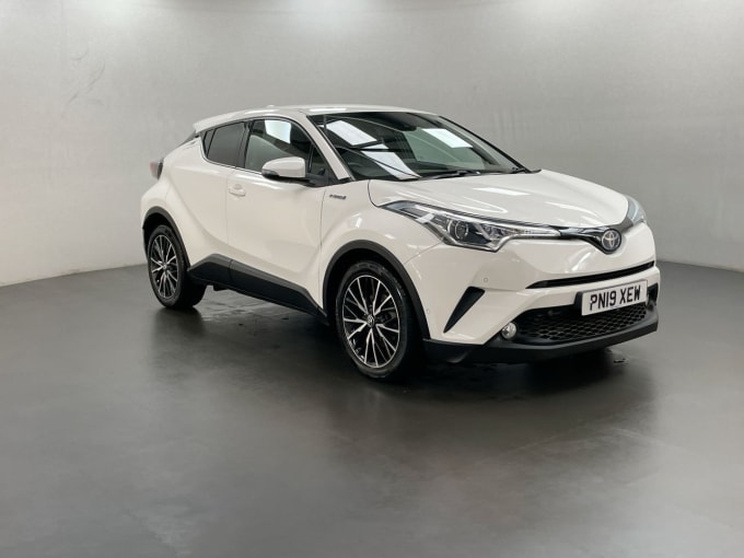 2025 Toyota C-hr