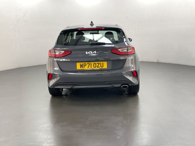 2025 Kia Ceed