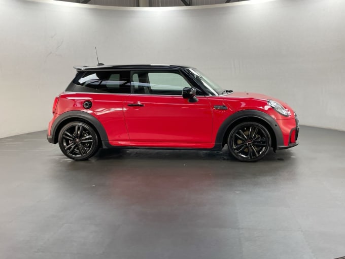 2025 Mini Hatch