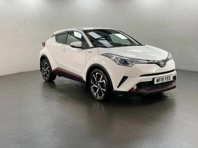 2025 Toyota C-hr