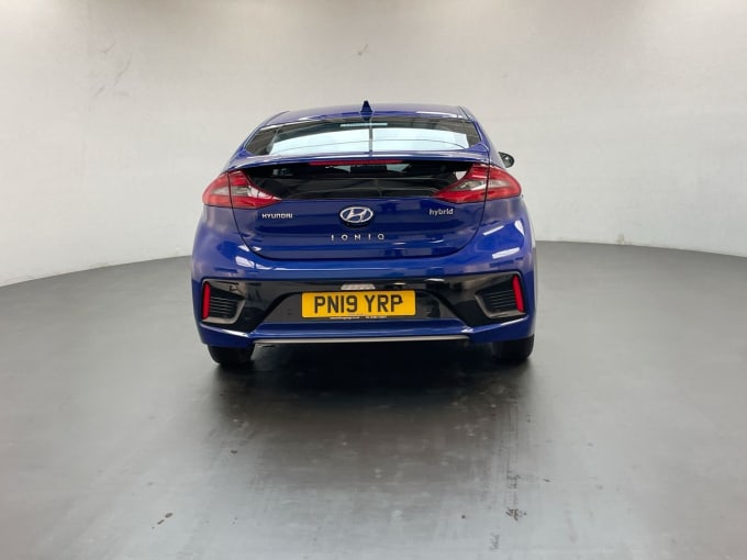 2025 Hyundai Ioniq