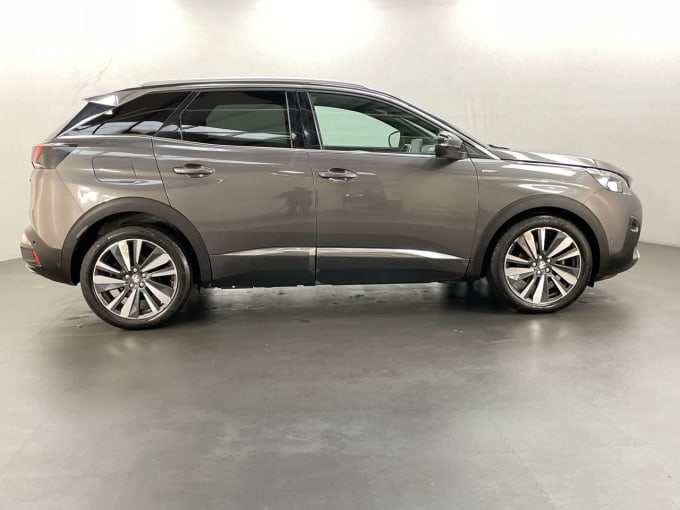 2025 Peugeot 3008